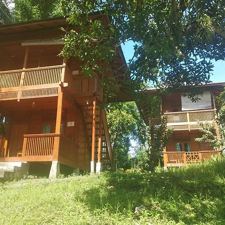 Bunaken Sea Garden Resort Экстерьер фото