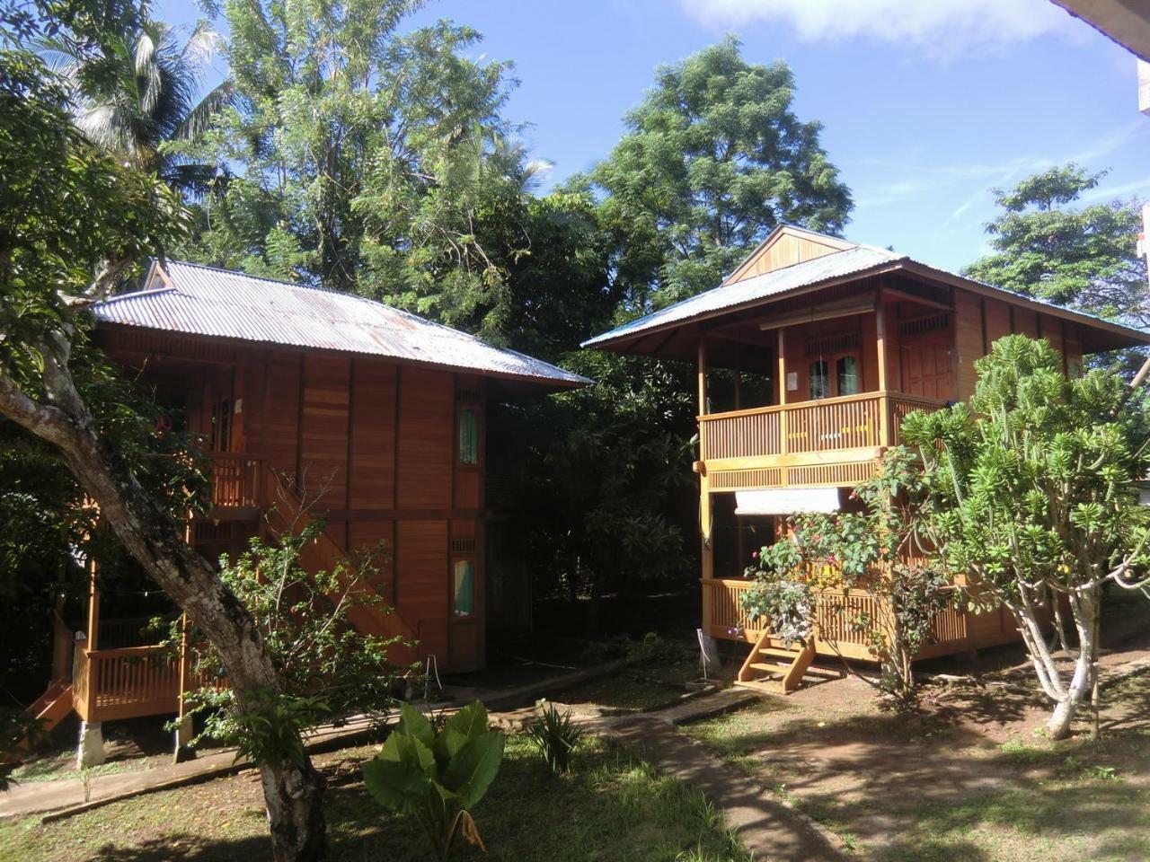 Bunaken Sea Garden Resort Экстерьер фото